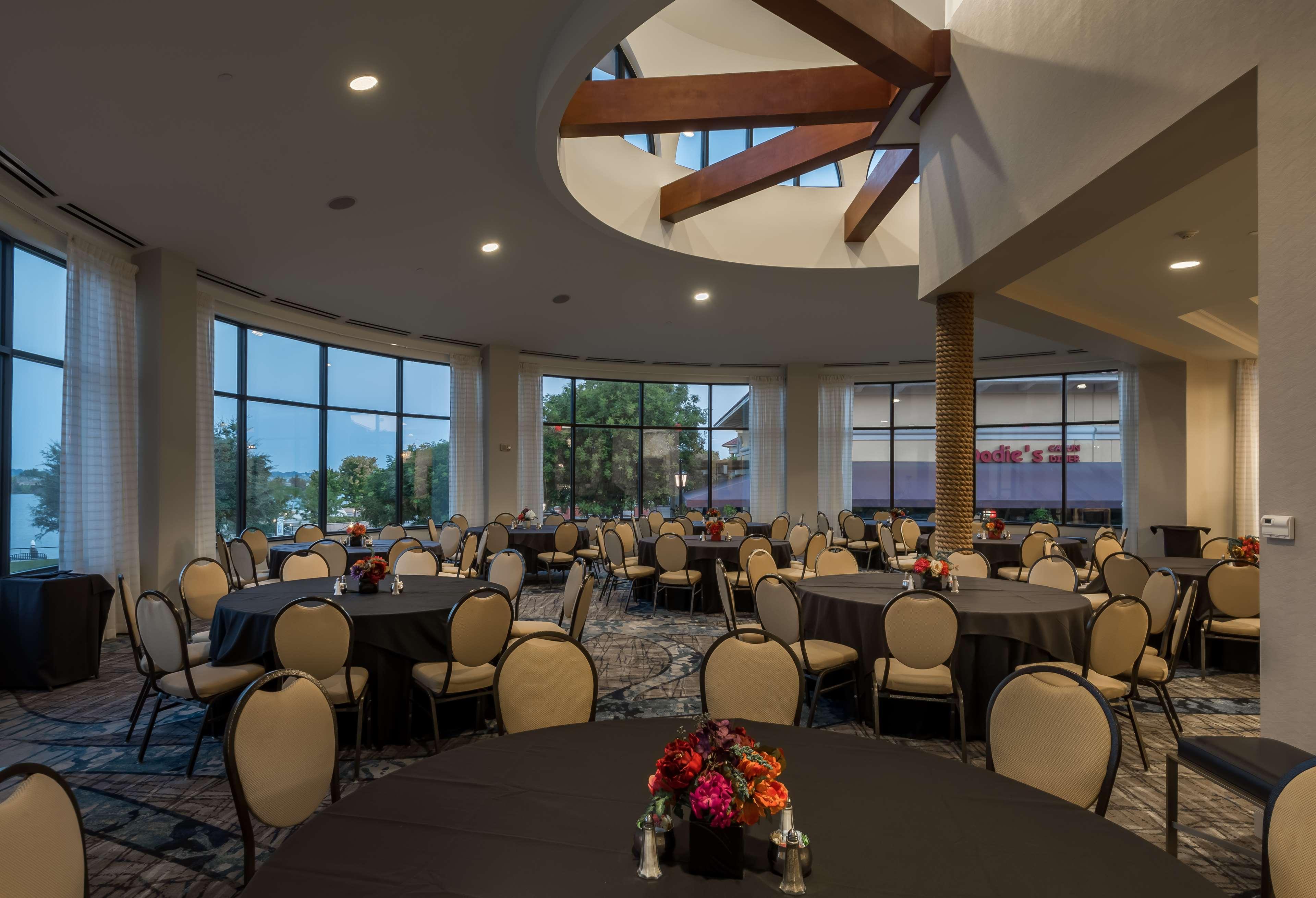 Hilton Dallas/Rockwall Lakefront Hotel Buitenkant foto